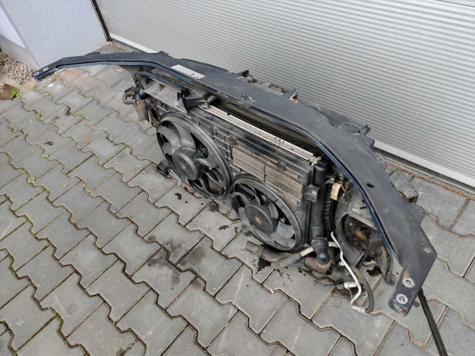 PASSAT B7 11-14 1.6 DIESEL Pas Przedni Wzmocnienie Kompletne