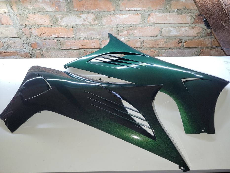 Yamaha Aerox  - zestaw plastików NOWE