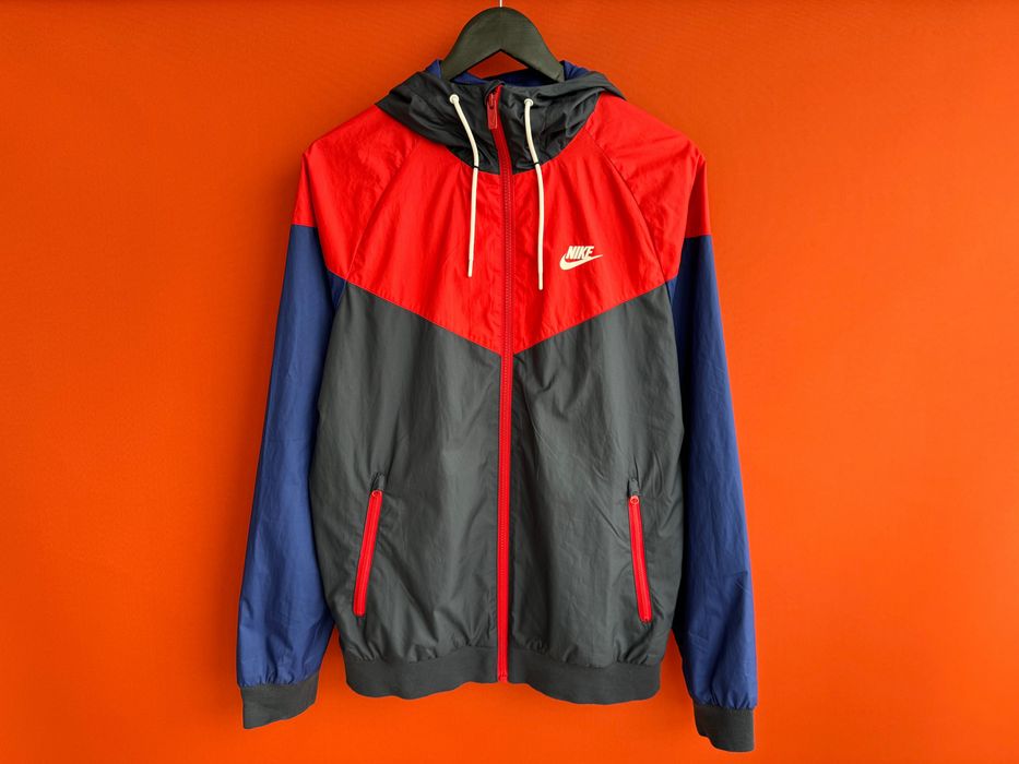 NIKE 727324–452 Оригінал чоловіча легка куртка Вітрівка вітровка штормовка розмір S