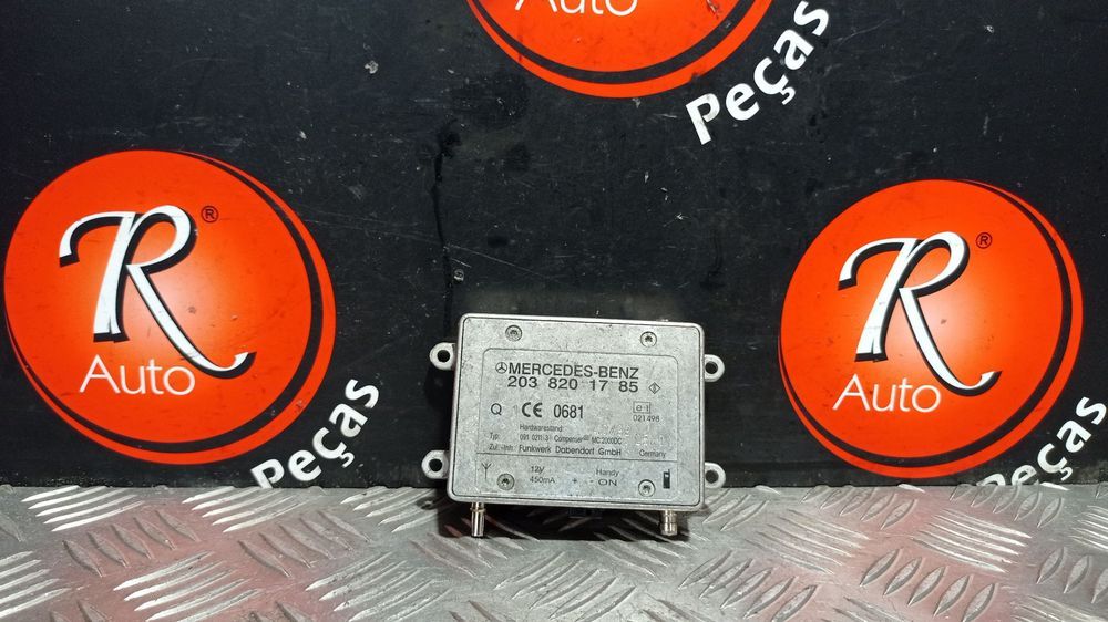 Antena Do Amplificador Mercedes-Benz C-Class (W203)