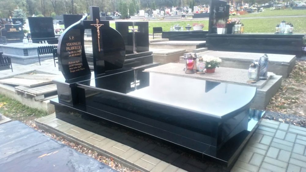 Nagrobki,Grobowce, Bochnia