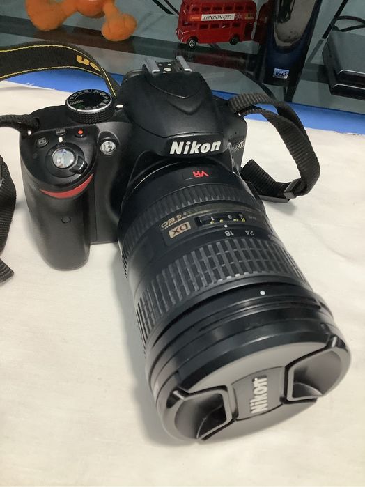 Nikon D3200 + objectiva + 2 Baterias e bolsa