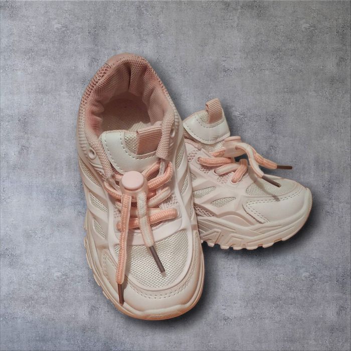 Продам взуття красівки