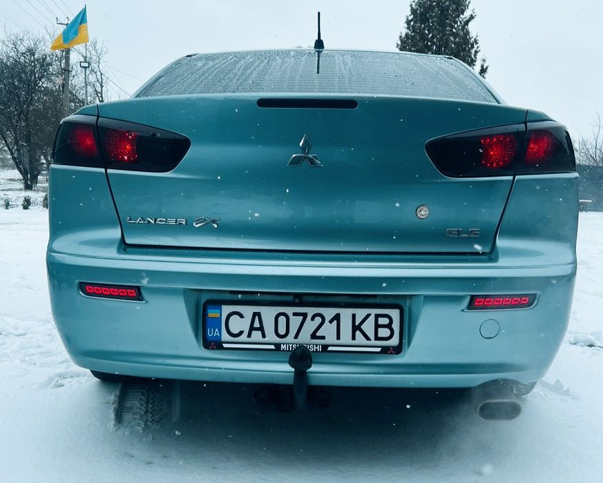 Mitsubishi lancer EX (GLS)