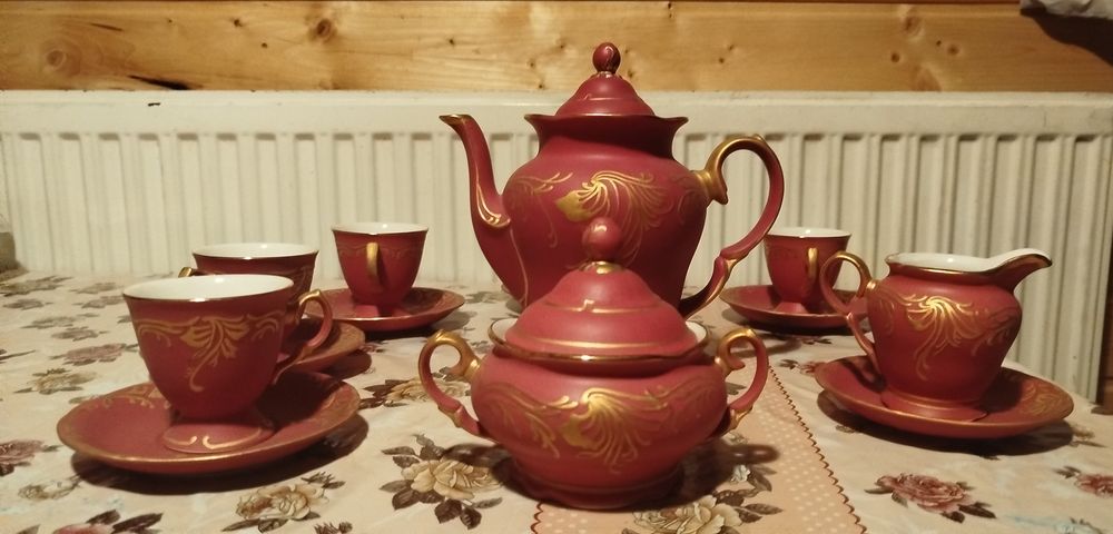 Porcelana , zastawa porcelanowa