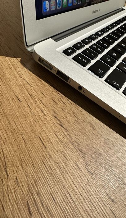 Apple MacBook Air 13” – lekki, stylowy, gotowy do pracy!
