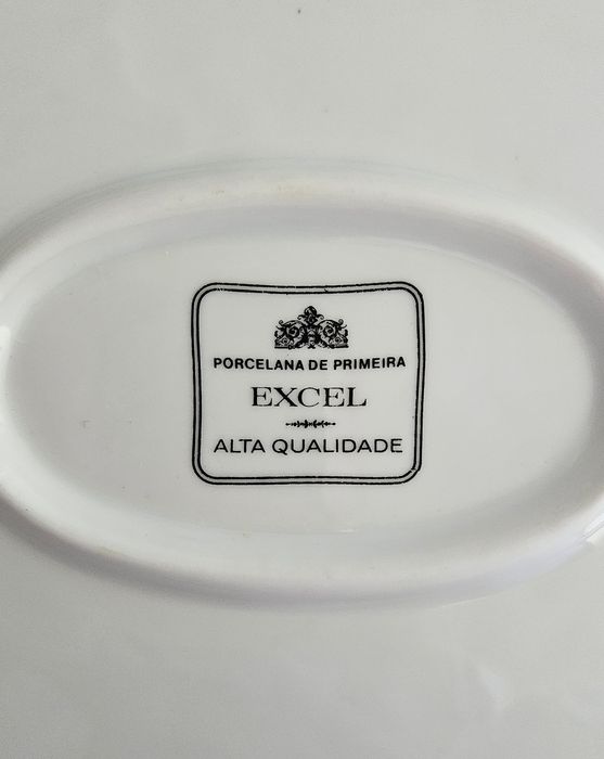 Serviço de porcelana EXCEL