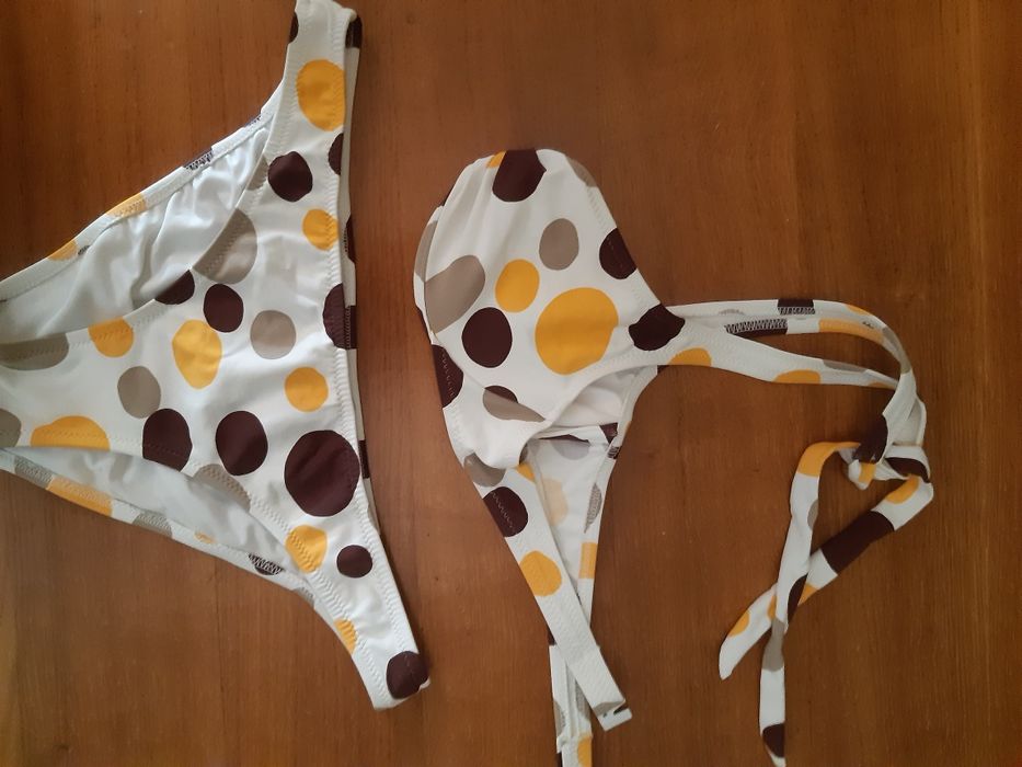 Nowe, urocze i zgrabne bikini kropki r XS