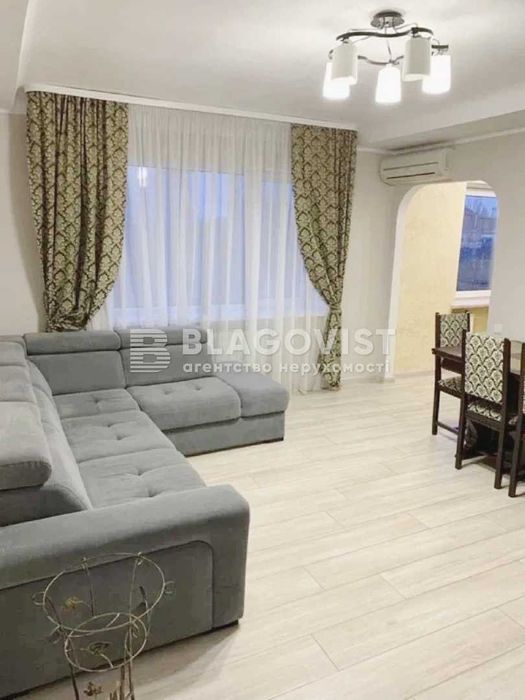 Продам 3-кімнатну квартиру Берестейський просп 70 Нивки Гривня