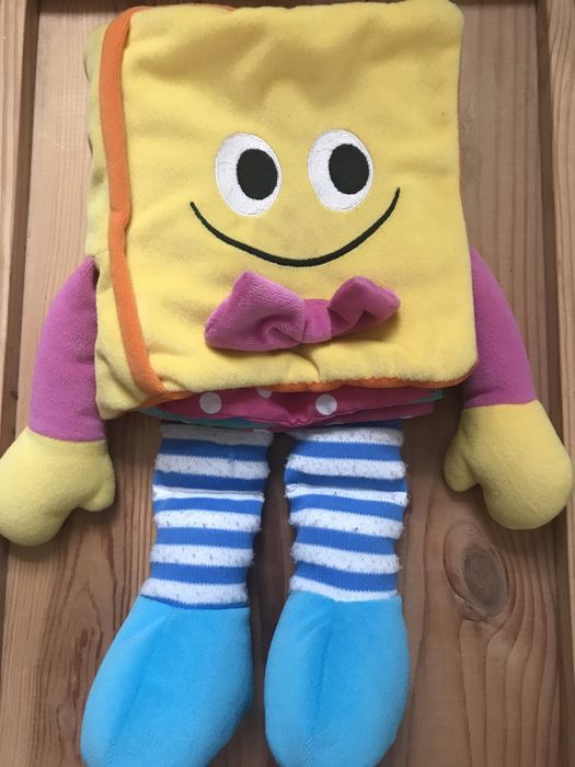 Книга текстильна розвиваюча «Режим дня»