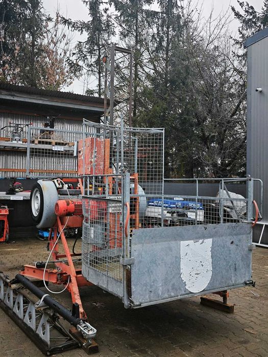 Winda budowlana wyciąg ALOYS ZEPPENFELD AZO LS 500 na przyczepie