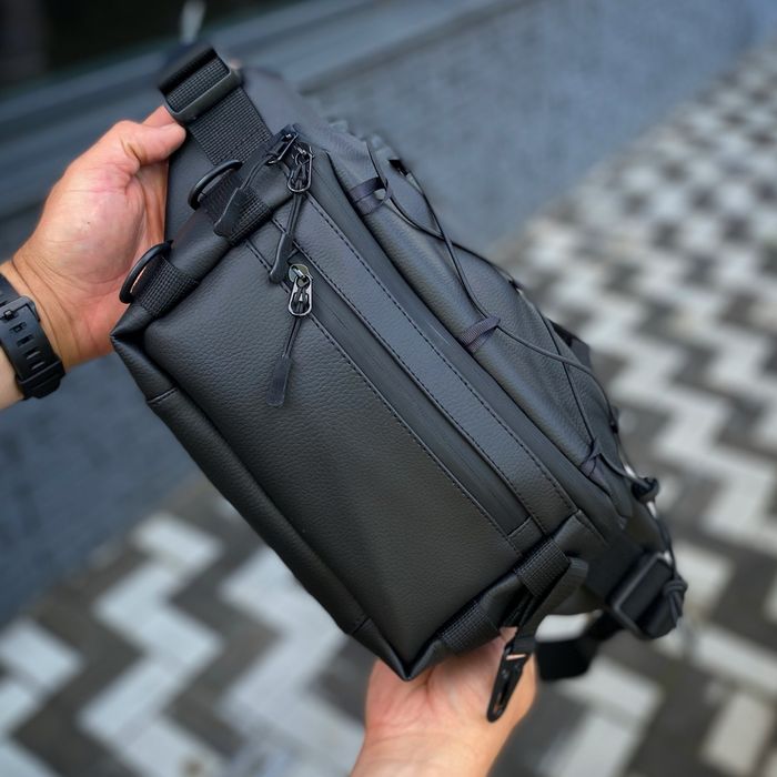 Чорна тактична сумка через плече на пояс нагрудна