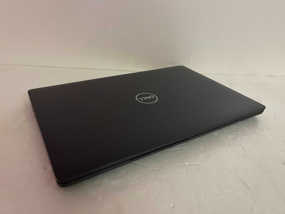 Игровой СВЕЖАК!! DELL Latitude 5501 / Core i7 9850H X12 / 16 RAM / GeForce GDDR5