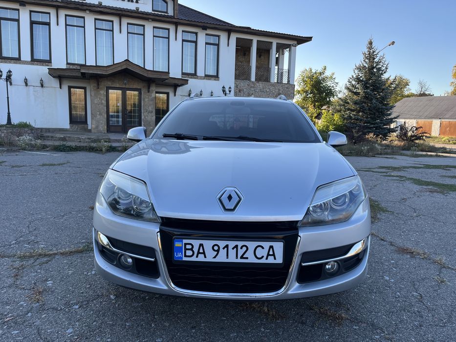 RENAULT LAGUNA 2012 Рено Лагуна