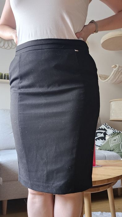 Czarna elegancka spódniczka klasyczna 40 Orsay business look