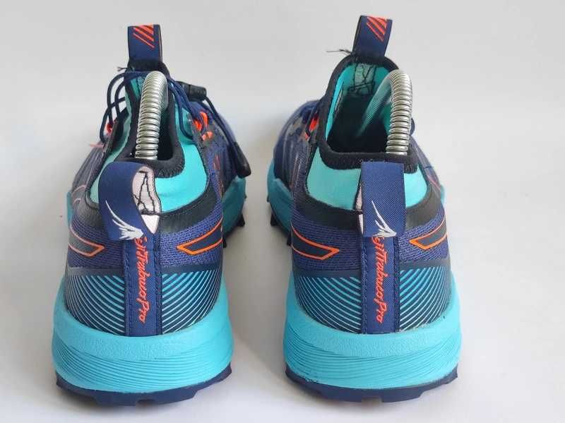- Asics FujiTrabuco Pro - Buty trailowe, do biegania w terenie r. 37