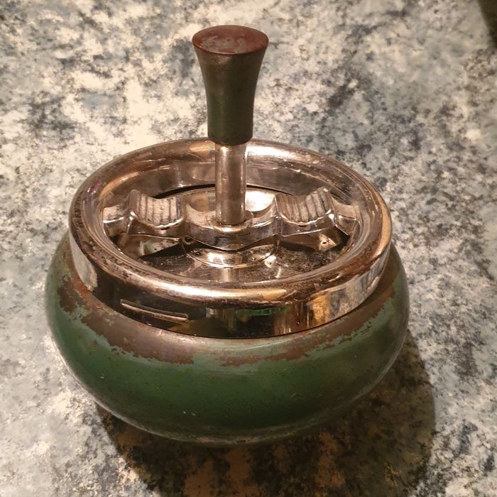 ORIGINAL Ashtray 1940s, SPINNING ROULETTE Erhard & Söhne;