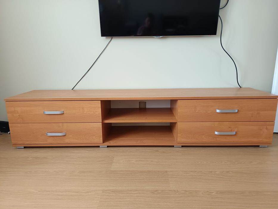 Szafka pod telewizor