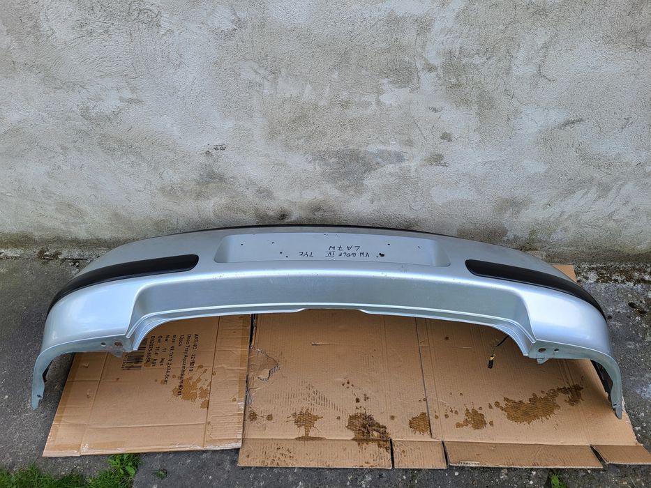 Zderzak Tylny Tył VW Golf 4 IV*LA7W*