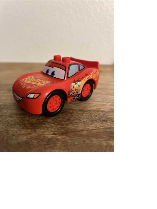 LEGO Duplo Lightning McQueen carrinho
