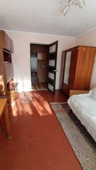 1 кімната в сімейному гуртожитку