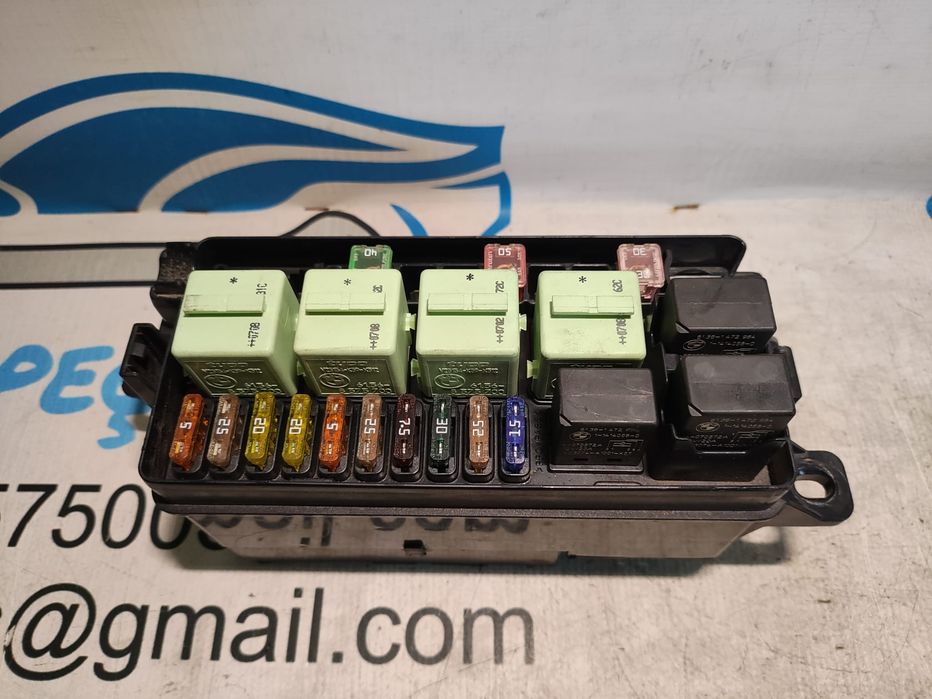 TAMPA CAIXA FUSIVEIS TAMPA PAINEL COMANDO CONTROLO SAM MINI COOPER BSI