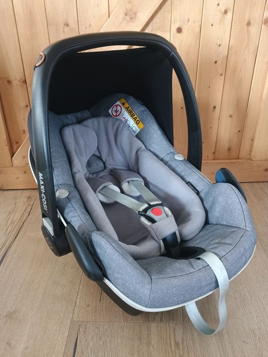 Fotelik/nosidełko samochodowe dla niemowlaka Maxi Cosi pebble plus 0-13kg