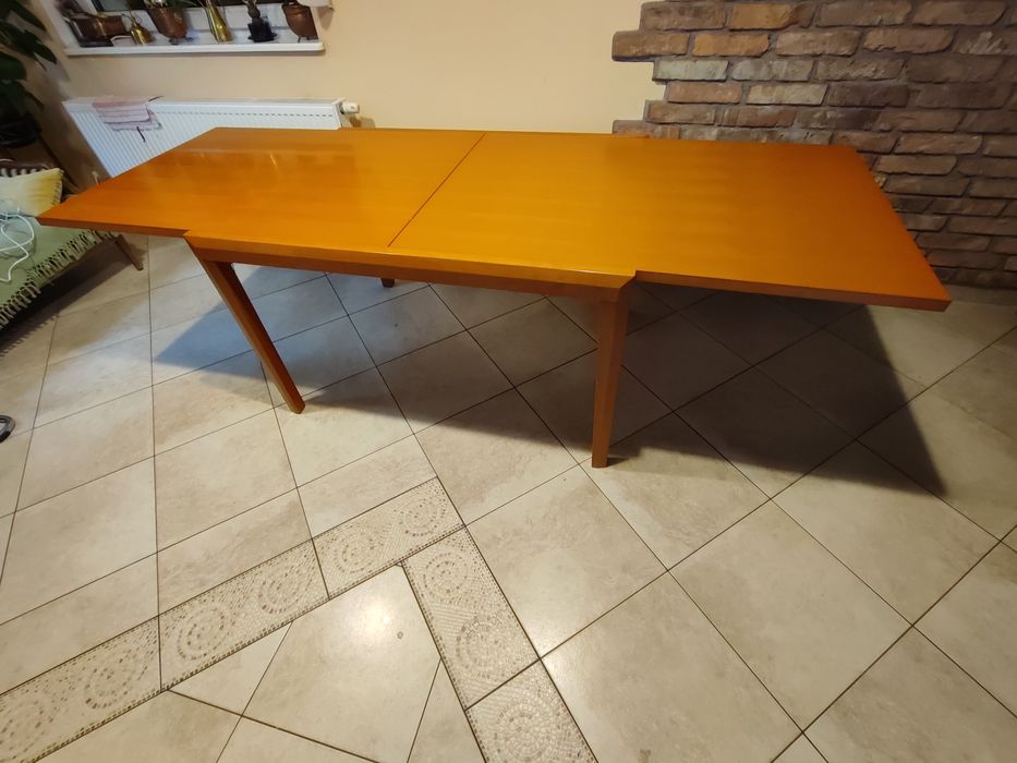 Stół rozkładany do 245 cm