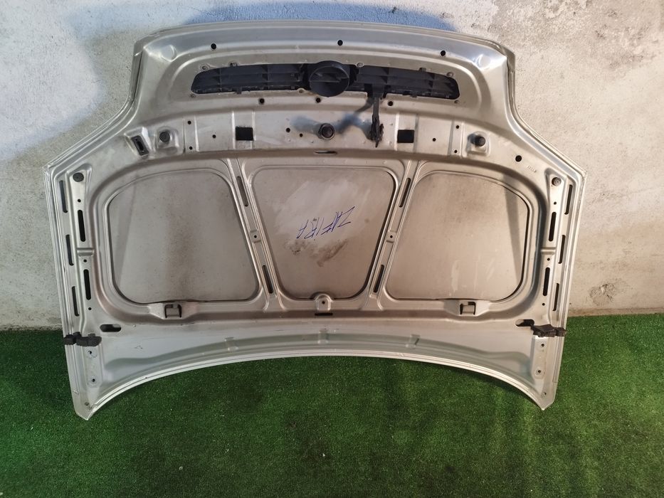 Capô Opel Zafira
