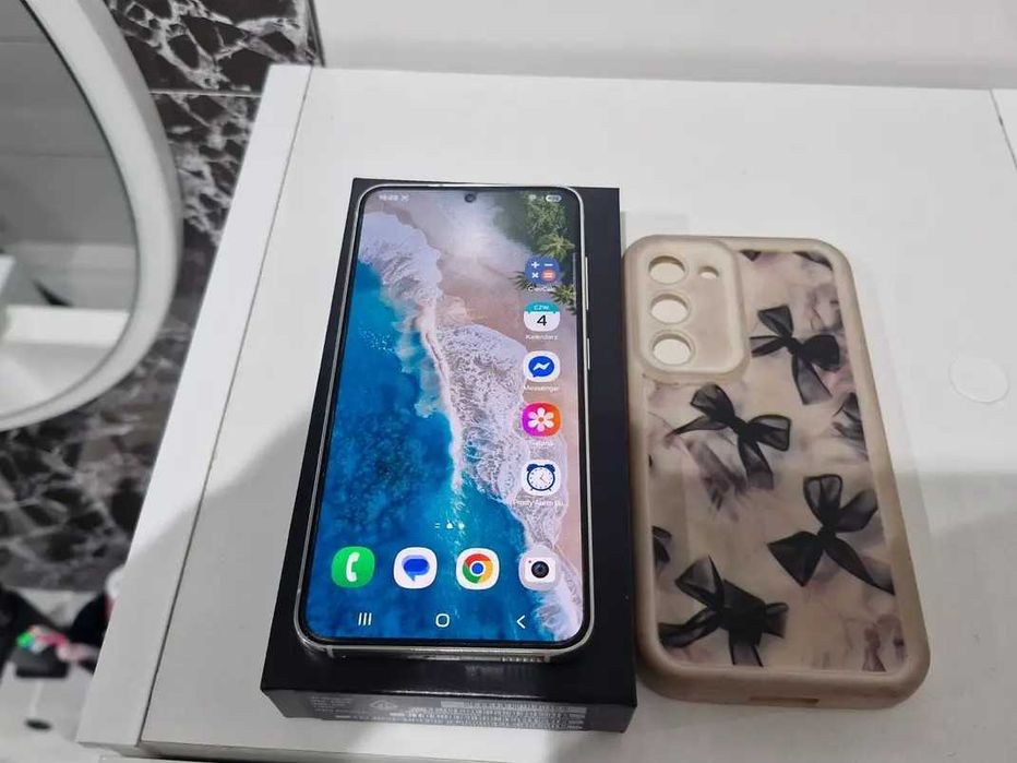 Samsung Galaxy s23 8gb 256 pamięci  stan idealny