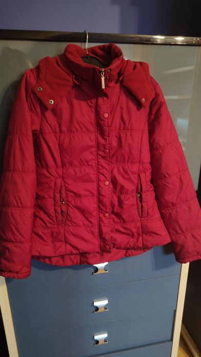 Kurtka 38/40 bordowa jesienna z kapturem