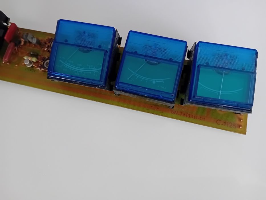 Zestaw wskaźników Varia 8/80 Unitra Radmor