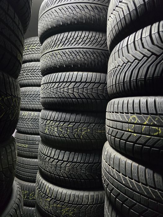 225/65 R17 Bridgestone Blizzak