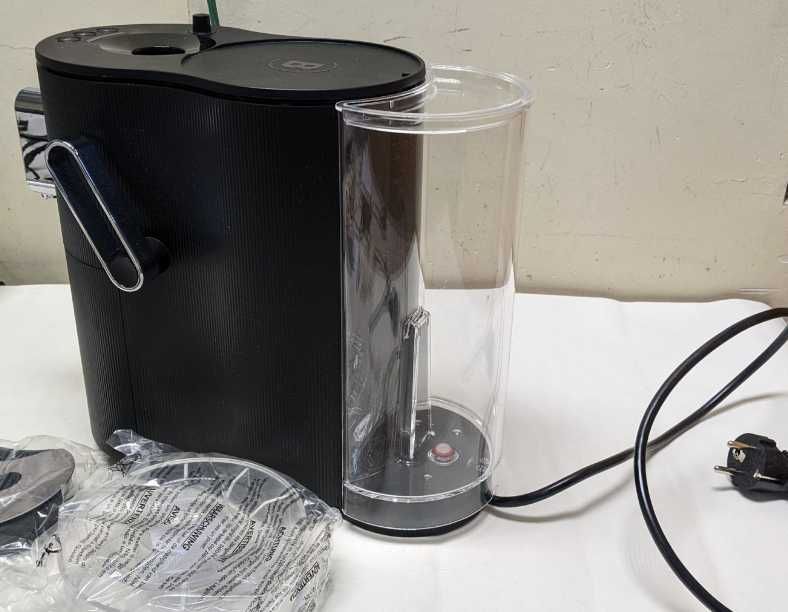 Кавомашина / кавоварка coffeeB CR 1068 з Німеччини