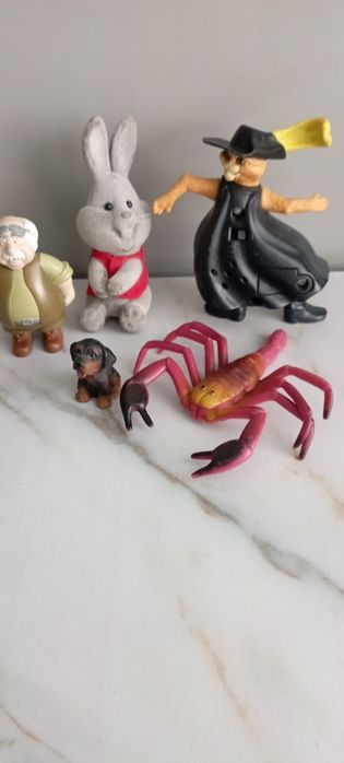 Детские игрушки, кот на батарейке