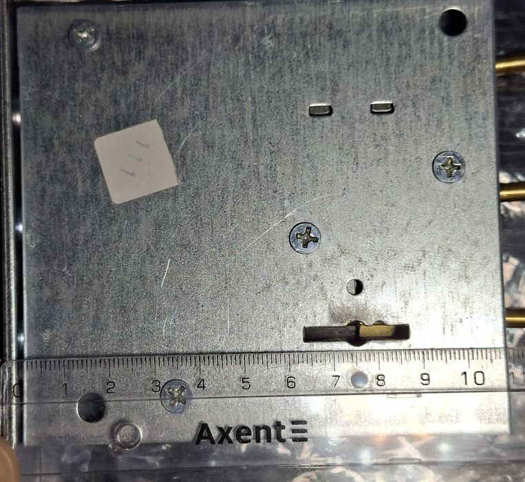 Продам врезной замок REX с тремя ключами