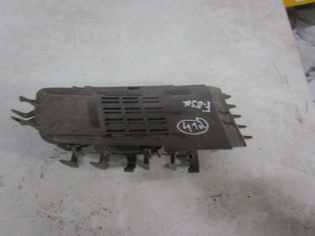 Friso pára-choques frente esquerdo OPEL Vectra B Hatchback (38_)