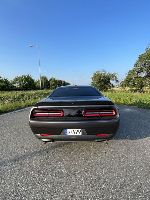 Dodge challenger