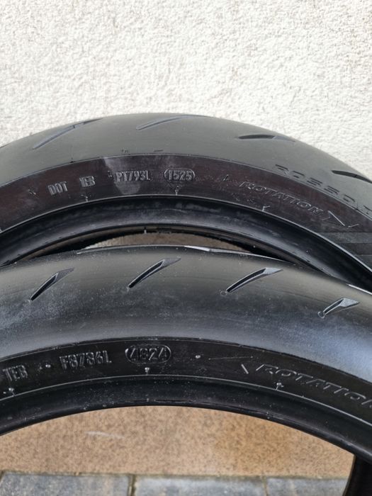 Мотошини Pirelli  DIABLO ROSSO IV 4 120/70 R17 180/55 R17 Рік 2025 Комплект