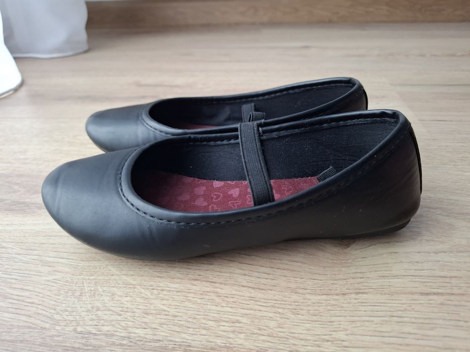 Pepco balerinki czarne klasyczne na gumce rozmiar 33 wkładka 21 cm