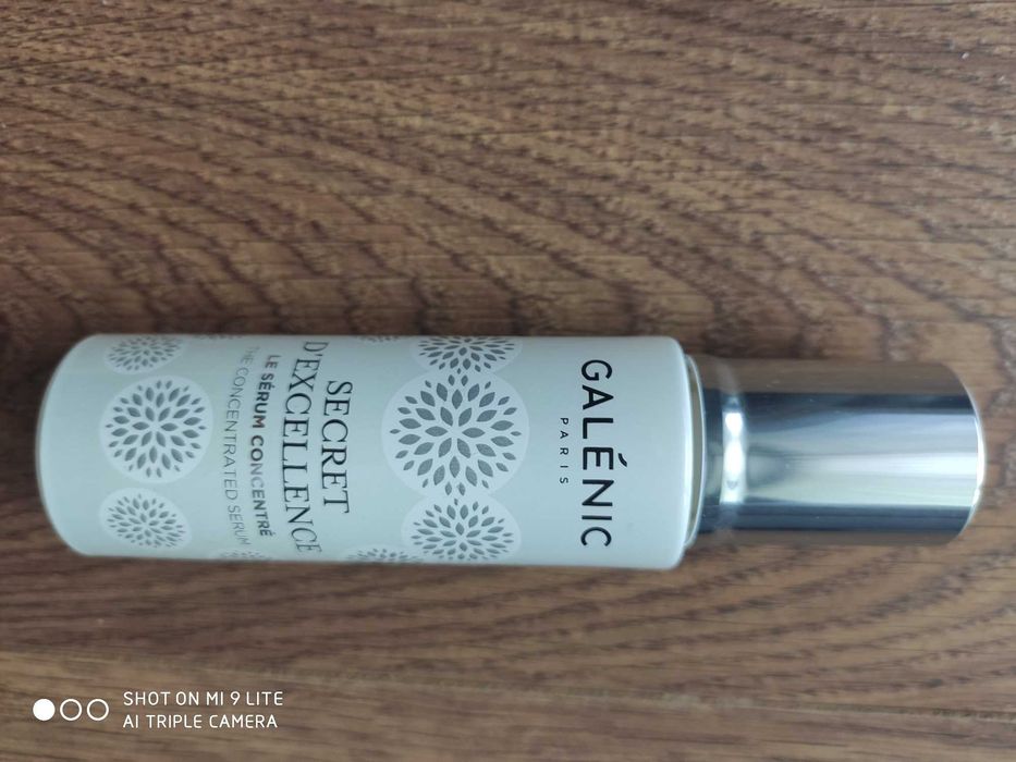 Galenic Secret D'Excellence serum