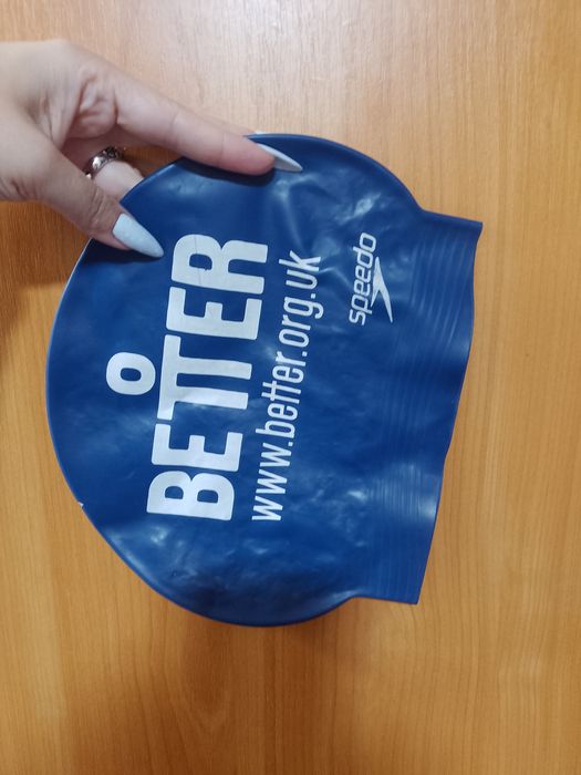 Шапочка для плавания, бассейн