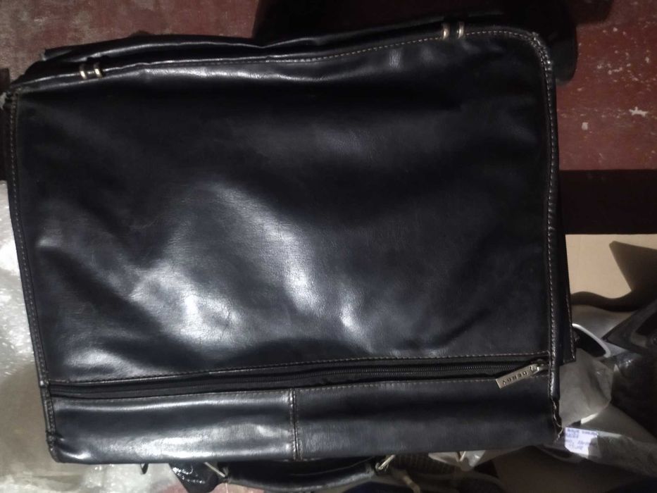 Мужской стильный портфель из кожи, DERBY