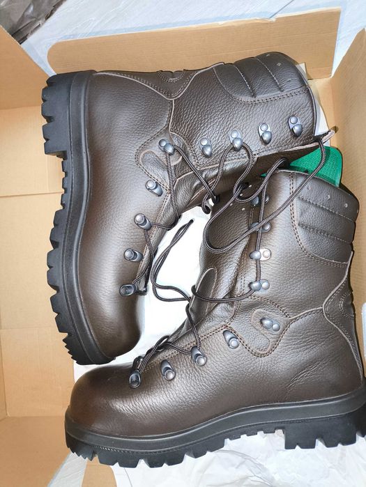 Buty trzewiki wojskowe zimowe brązowe rozm. 27, 933A/MON nowe