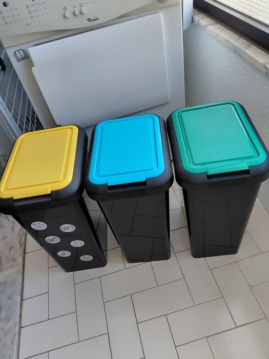 Caixotes de reciclagem