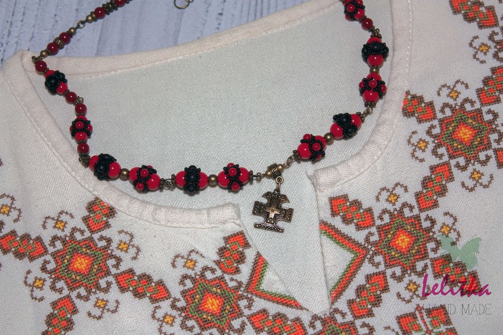 Намиста ручної роботи