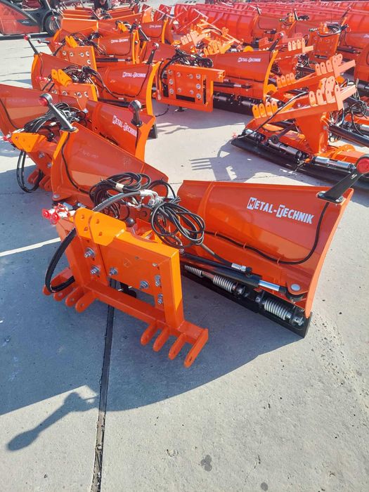 Pług do śniegu strzałka Metal Technik 1,50 - 3,0m Transport Cała PL