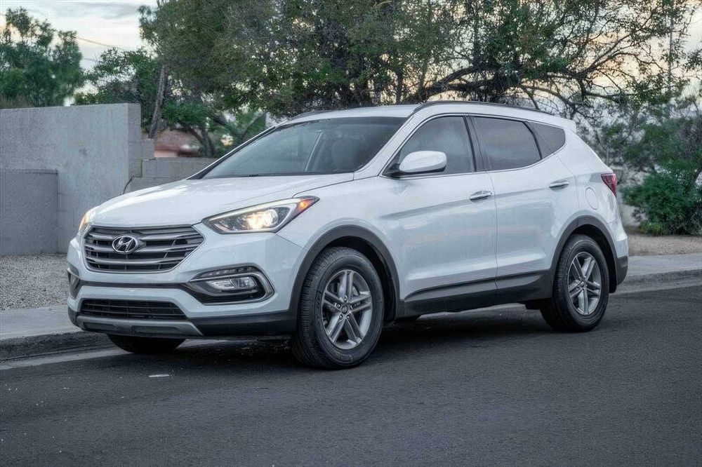 Hyundai Santa Fe Sport      2017