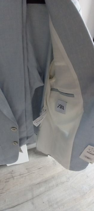 Garnitur marki Zara lekki letni jasnoniebieski