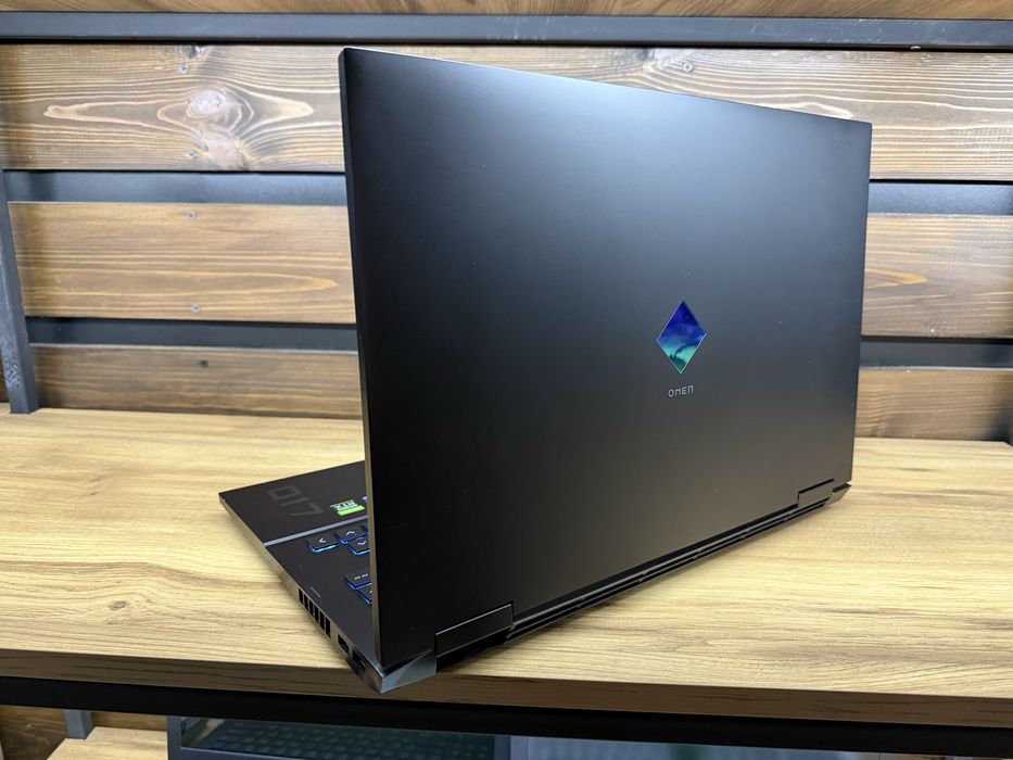 HP Omen 17 RTX 3060 17,3” IPS 144Hz i7-12700H/16GB DDR5/1TB M2/25%